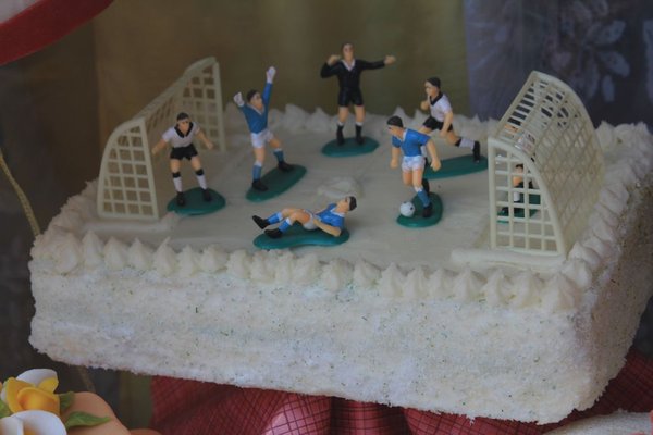 a football cake