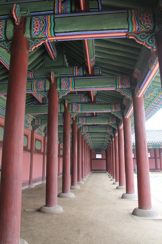 -Gyeongbokgung passage
