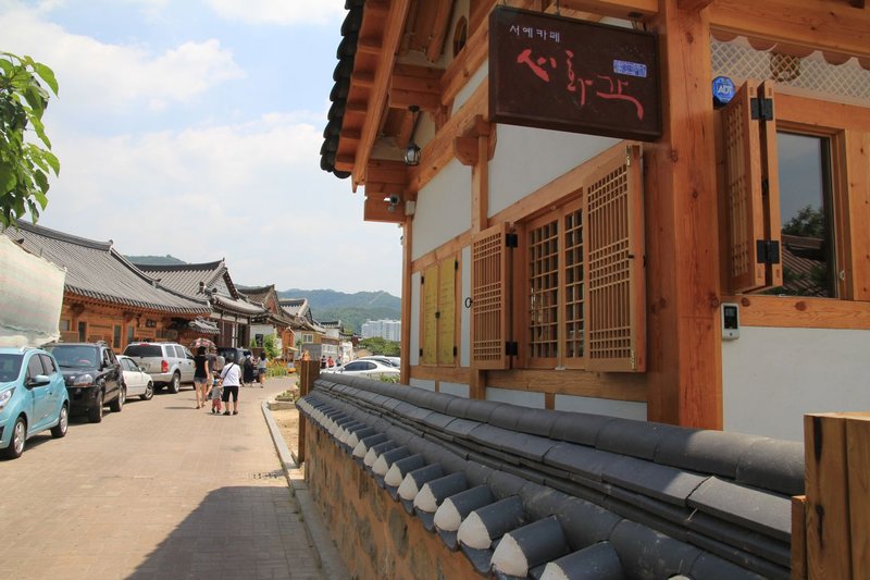 Jeonju hanok buildings