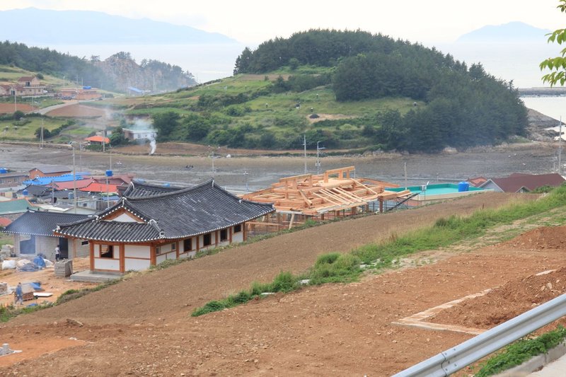 Cheongsando old-new houses