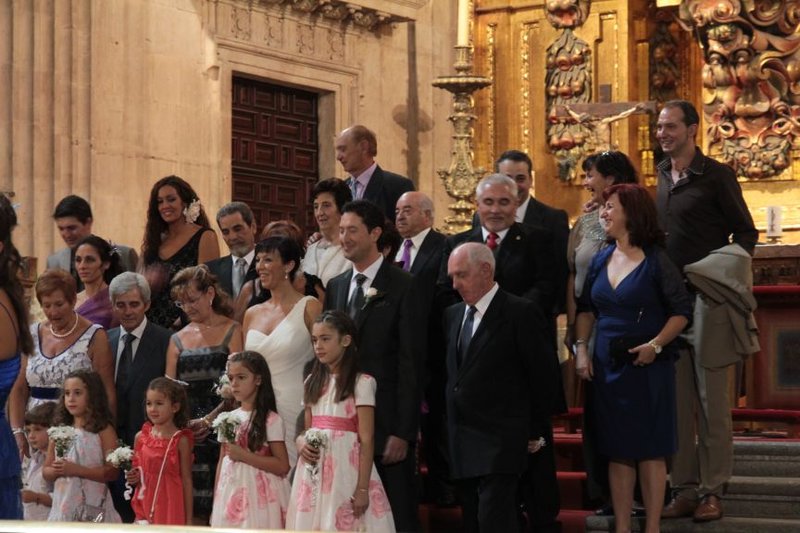 wedding group in the Clericia church
