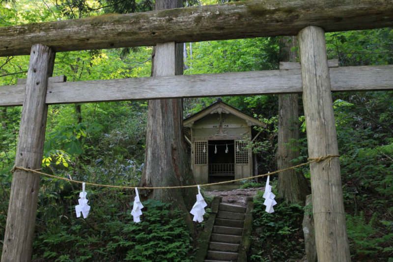 Togakushi - a side shrine on the way