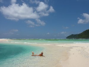 Banda Islands - Pulau Neilaka - Beachview