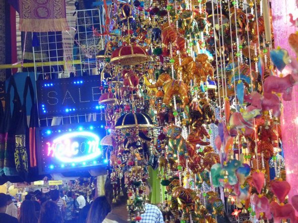 Singapore: Little Indian market prepares for Deepawali