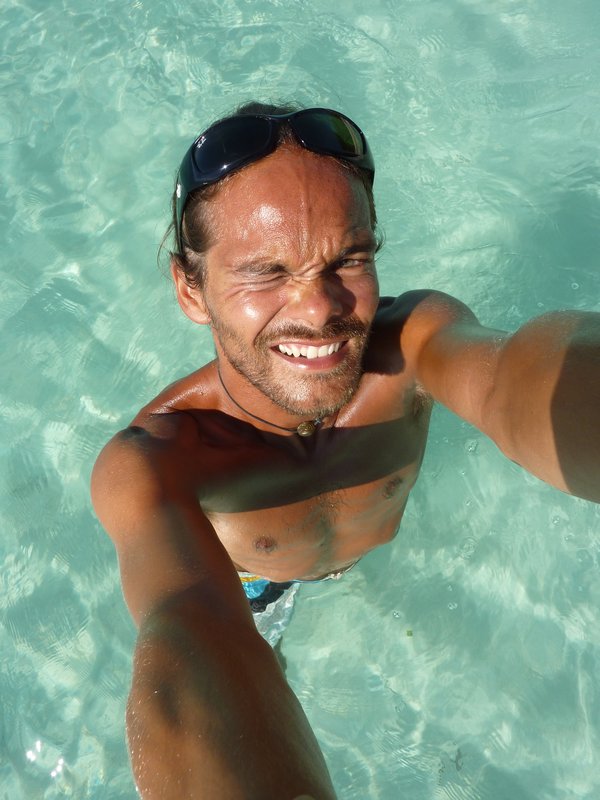 Gili Meno - Look at the water so blue!