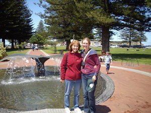 Lesley and Hay at Whale fluke fountain