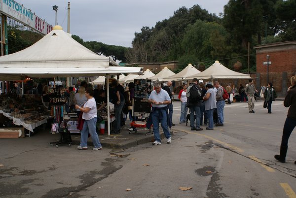 markets outside pompeii