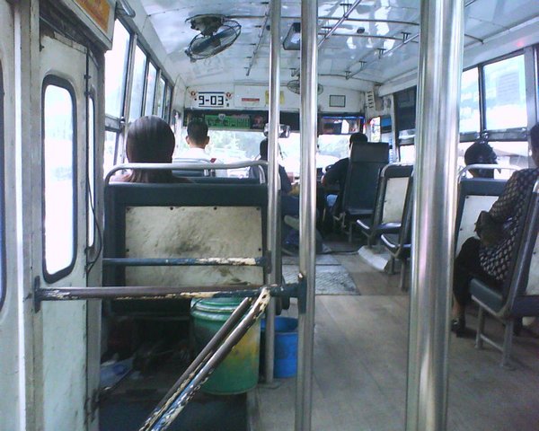 Thai 'ordinary bus'