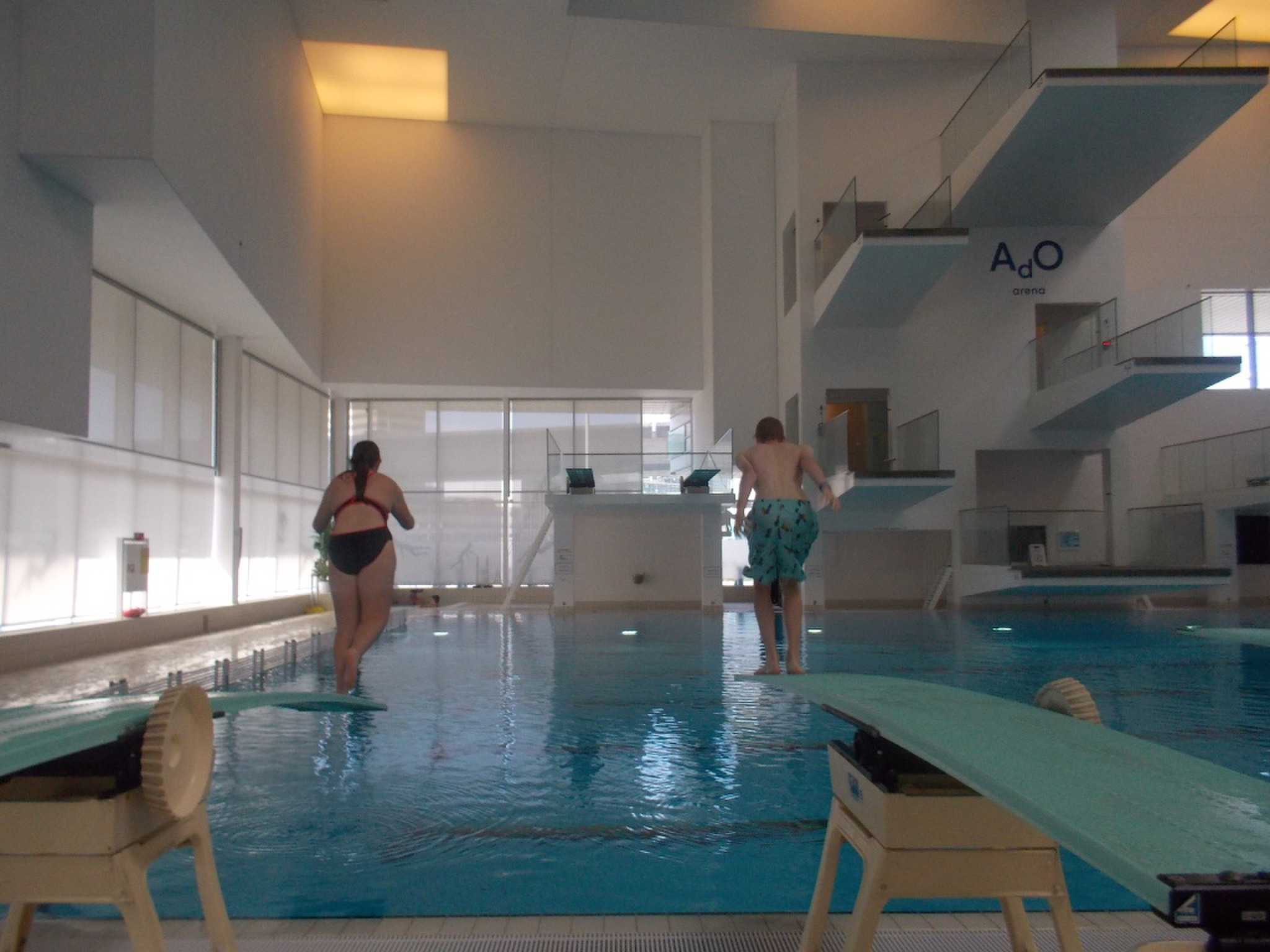 pools near me with diving boards