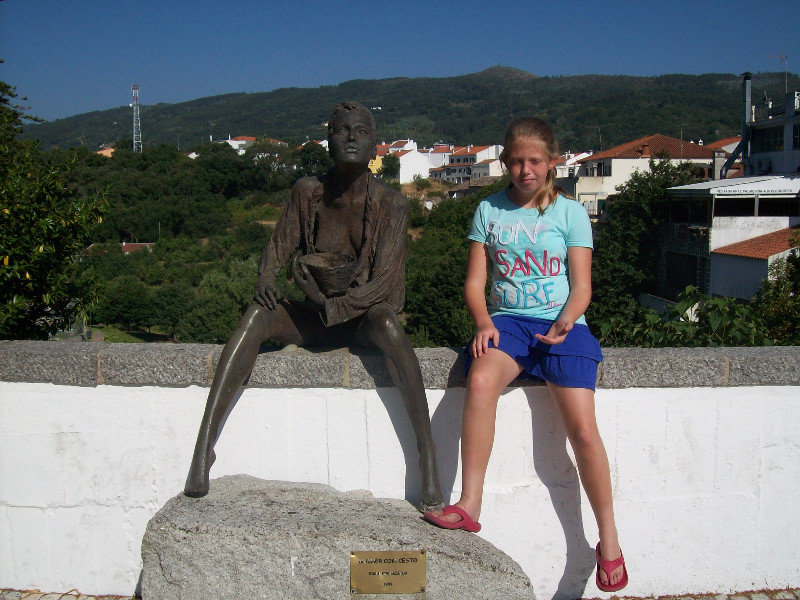 Pose 8