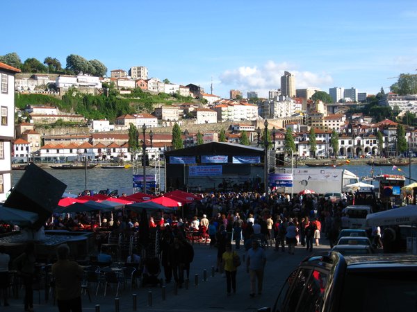 Free concert on the Riviera for May Day holiday