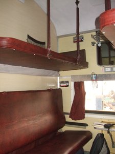 A 2AC compartment