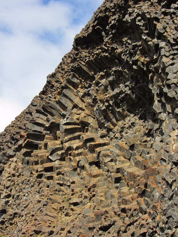 Basalt rock formations, Hljodaklettar