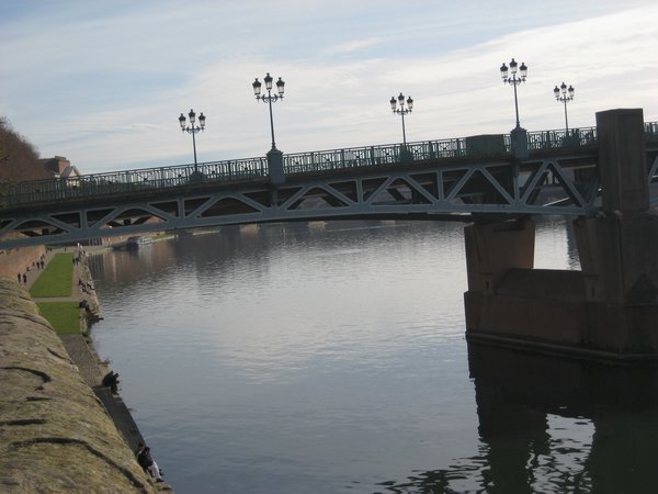 Toulouse_river
