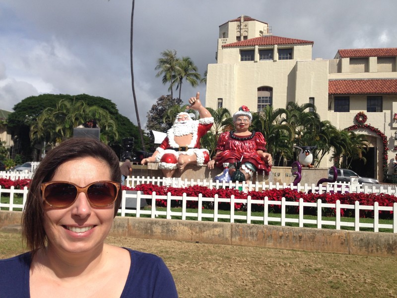 Christmas in Honolulu in front of City Hall