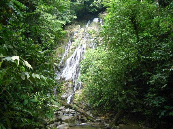 El Macho waterfall