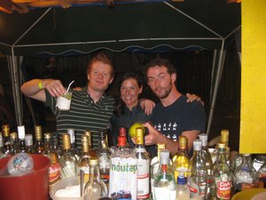 Caoimhe, Darragh and Coman in the cocktail bar!