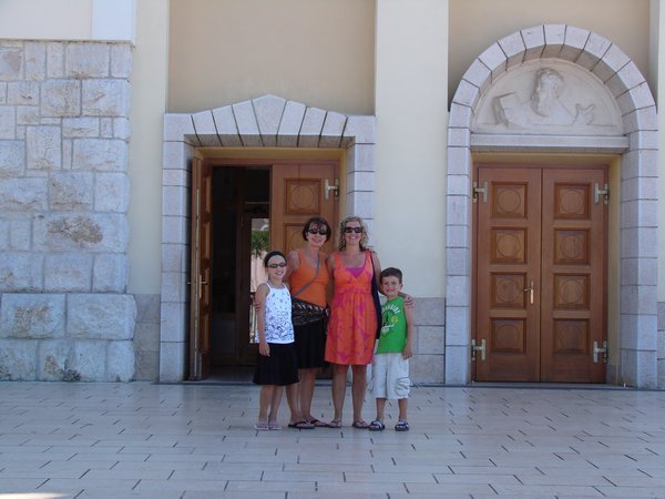 Debbie, Carrie & the kids at Medugorje