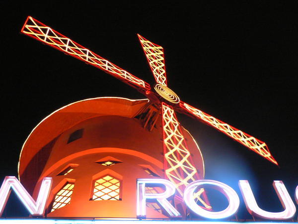 Moulin Rouge at night