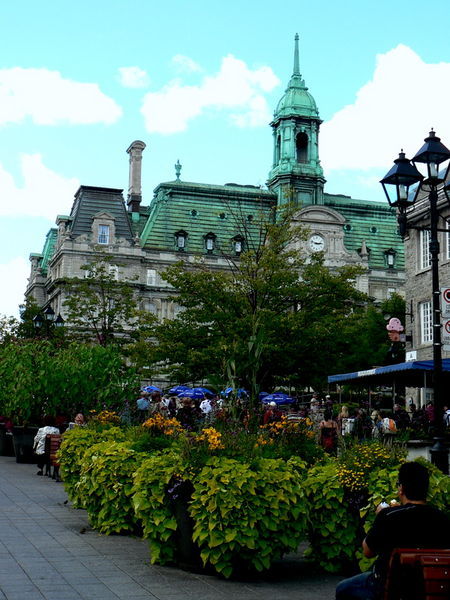 Place Jacques-Cartier and City Hall in Montreal