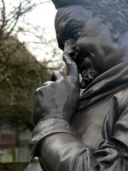 Shakespeare picking his nose!