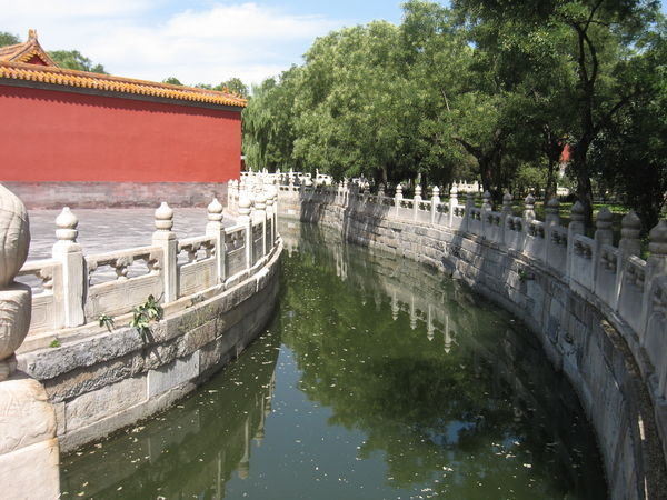 Chilling out in the Forbidden City 