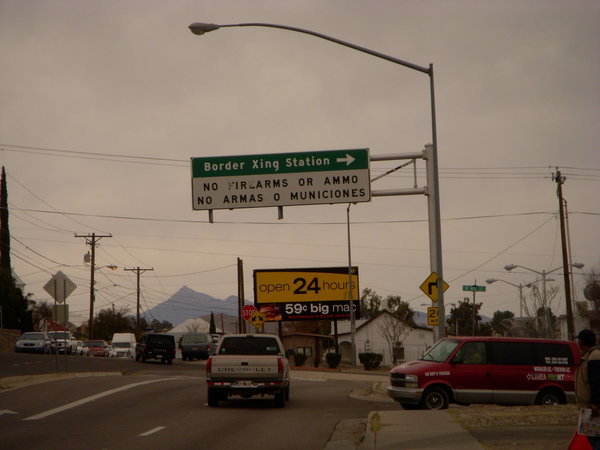 exit to Nogales 
