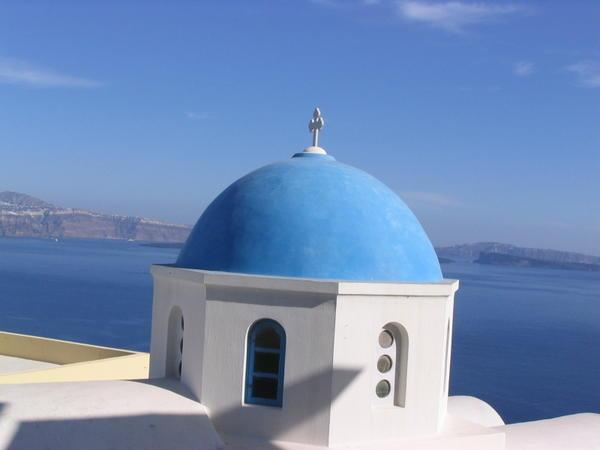 Here's the postcard shot of Oia, Santorini 