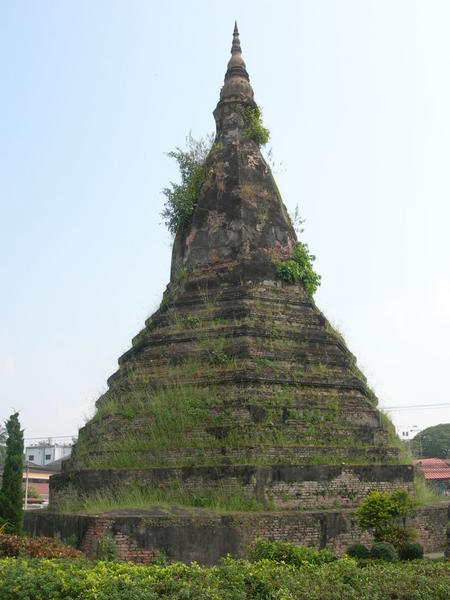 Nam Phu Monument