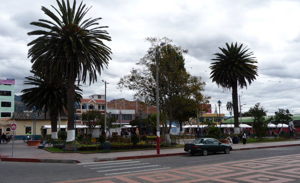 Cotacachi Plaza