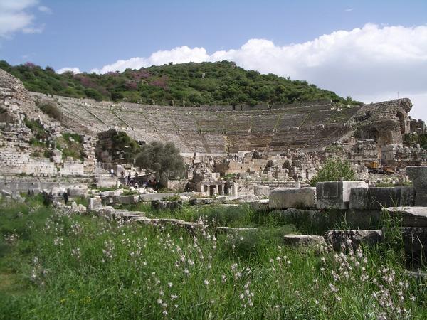 The amphitheatre (landscape)