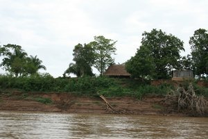 Lodges next to the river