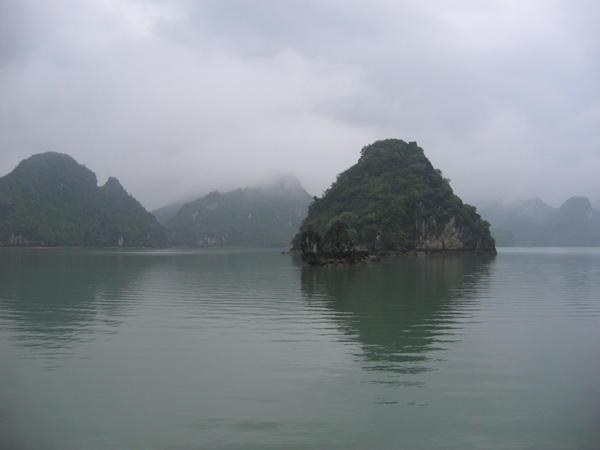 Ha Long Bay 3