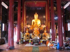 Wat Phan Tao 2