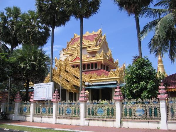 Burmese Buddhist Temple 1