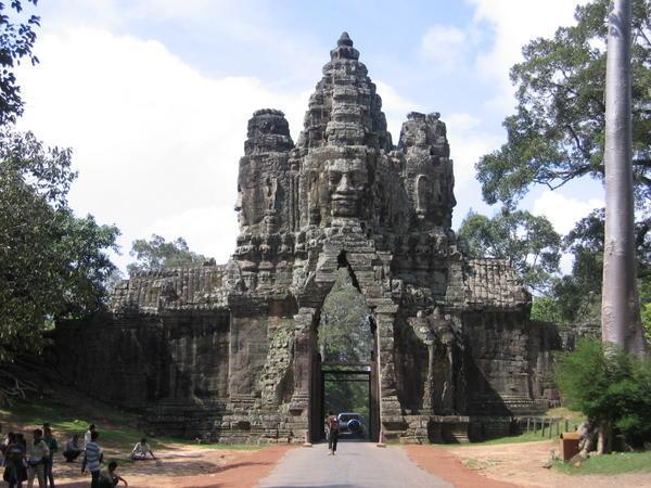 Angkor Thom South Gate 2