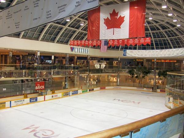 Ice rink in the Mall