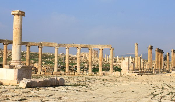 The circle of columns - Jerash
