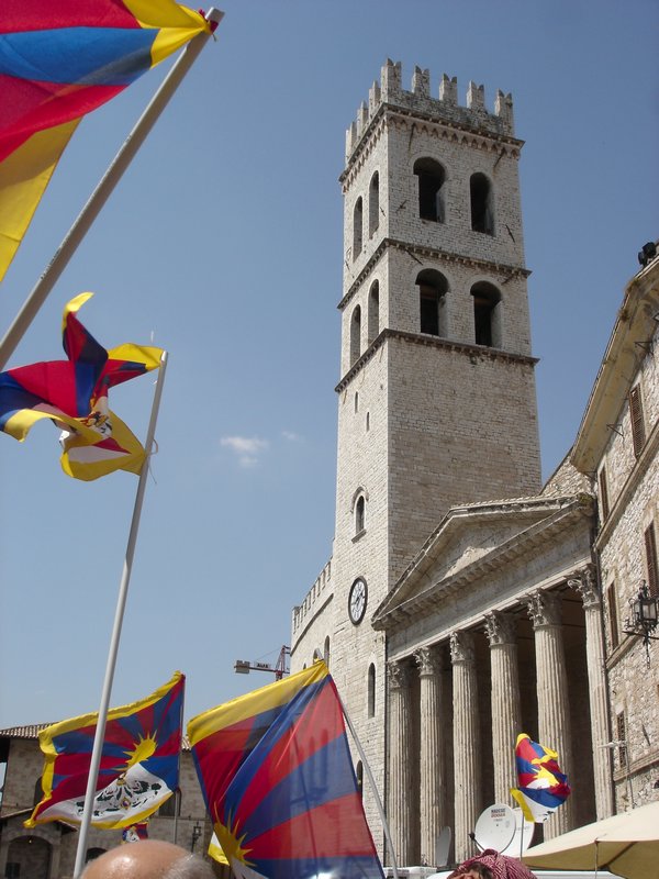 Tibetan flags in  Assisi