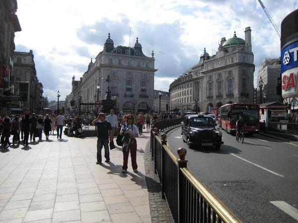 picadilly square