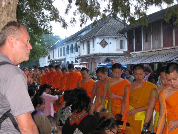 Monk offerings Luang Probang