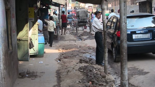 Typical paved area in Kolkata