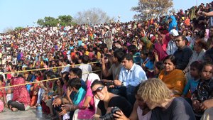 Massive Indian crowd