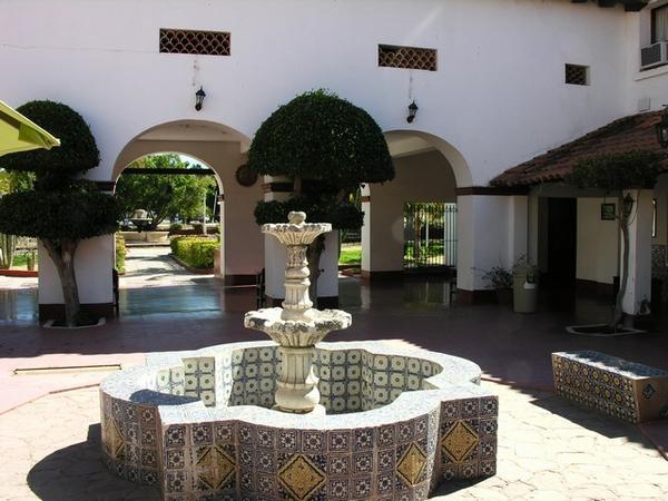 Lobby of Hotel Playa de Cortes/RV Park