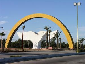 This is the entrance to La Paz.. Welcome!