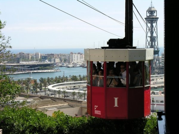 The cable car was packed