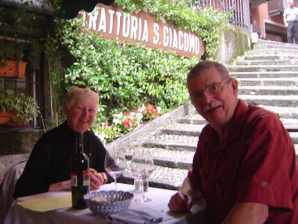 Enjoying a nice meal in Bellagio