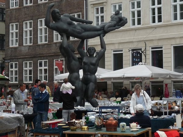 Sculpture along the main street