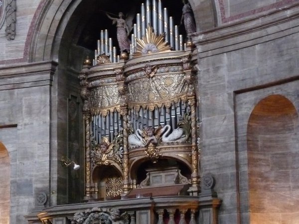 Organ in Frederickburg Church