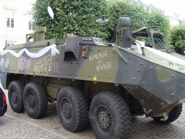 Army wedding limo